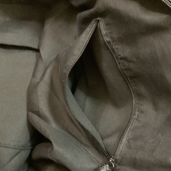 BOTKIER Black tote bag zip top zip/slip interior pockets decorative side zips - Picture 9 of 15